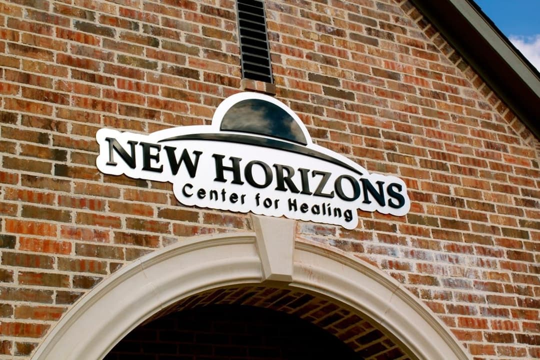 New Horizons Center for Healing exterior sign